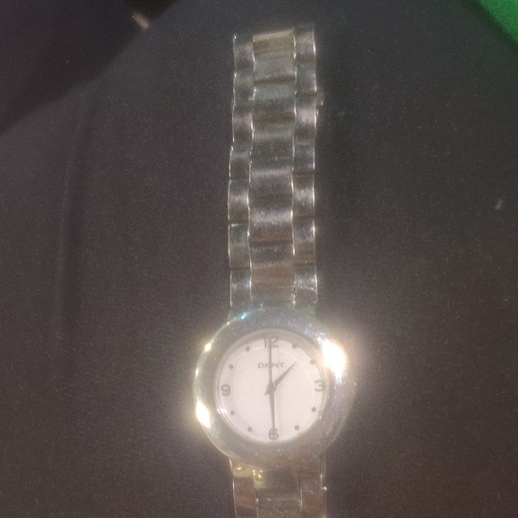 DKNY Shimmering Silver Timepiece - Picture 1 of 1